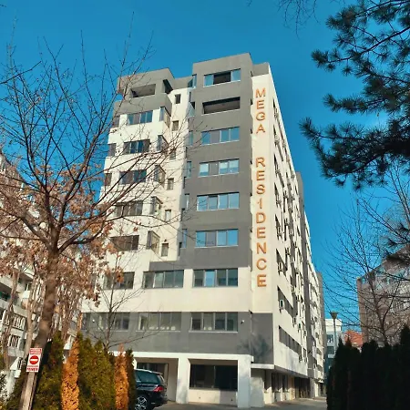 Mega Four Apartment *
